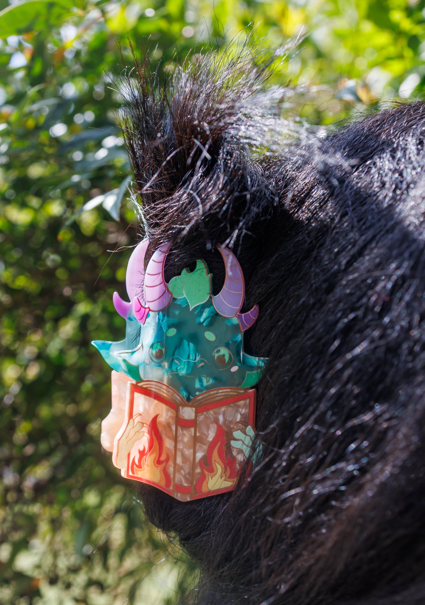 Dragon Reading Spice - Bookish Acrylic Hair Clips– Whimsical Hairclips for Book Lovers