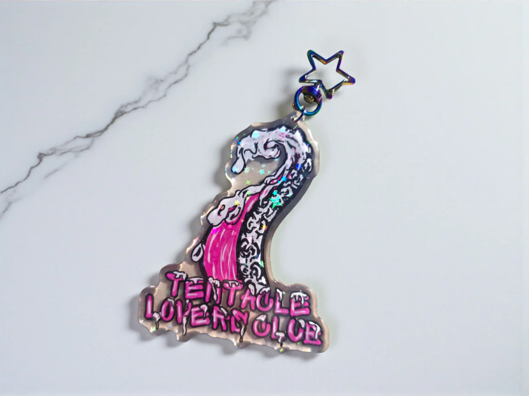 Tentacle Lovers Club 4in Holographic Star Epoxy Rainbow Star Clasp Keychain