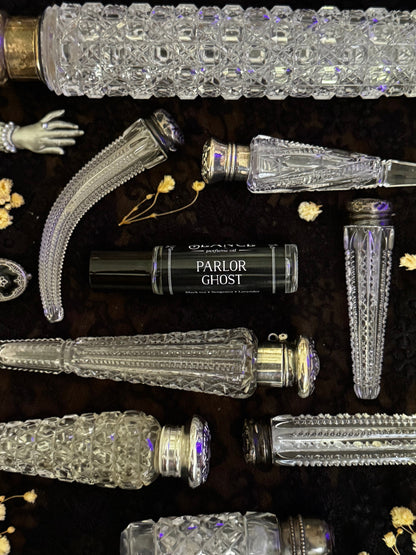 Parlor Ghost (bergamot, black tea, lavender)