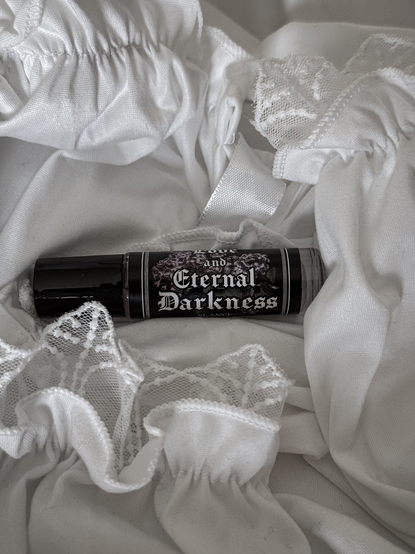 Eternal Darkness (lilac & cream)