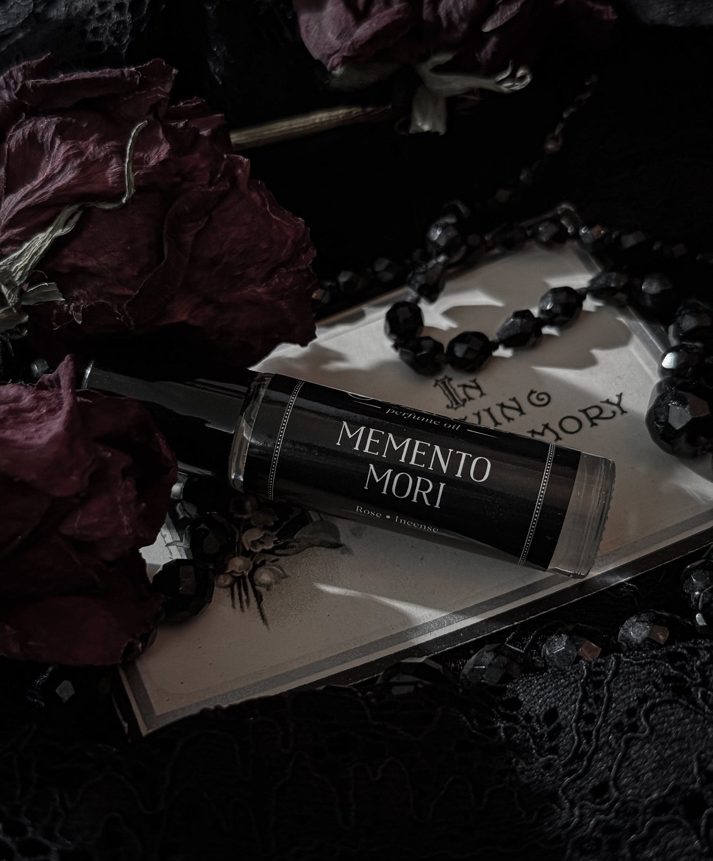 Memento Mori (incense & rose)