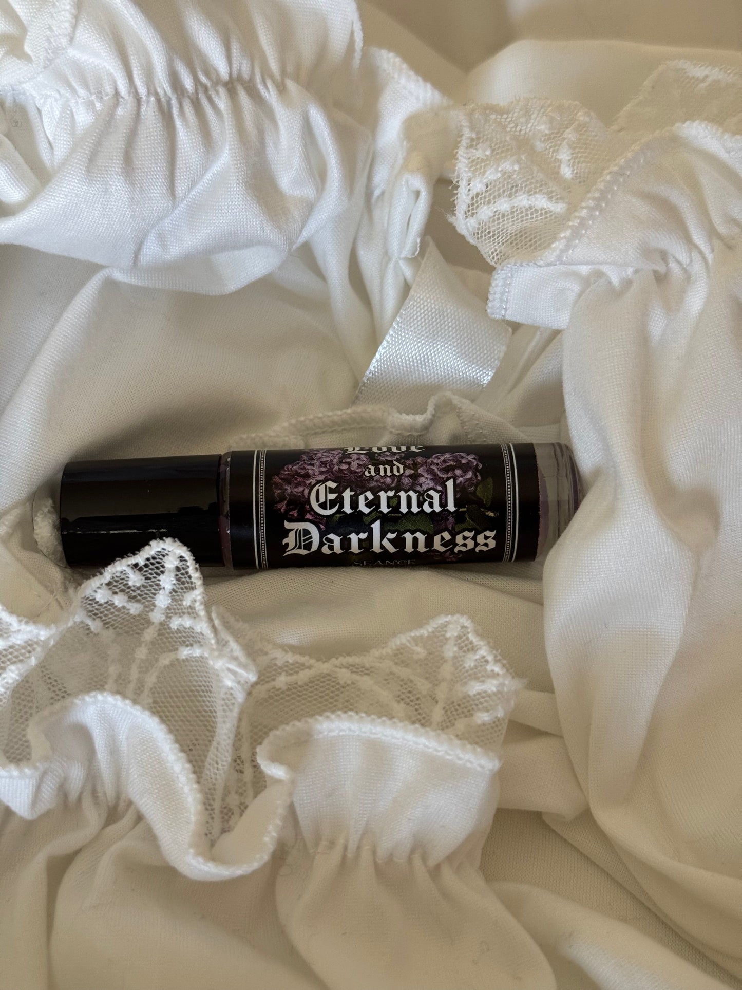 Eternal Darkness (lilac & cream)