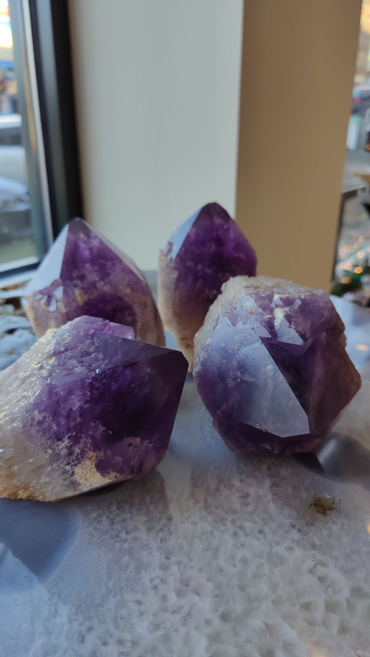 Amethyst Point (L) from Bolivia