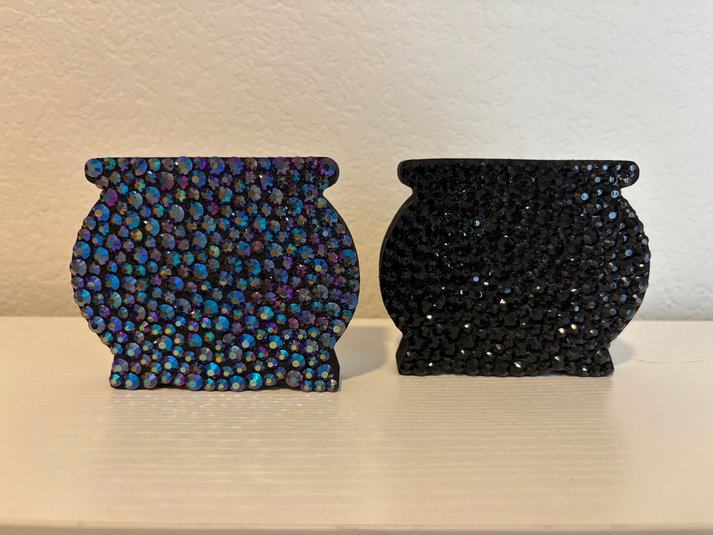 Bedazzled Cauldron Decor