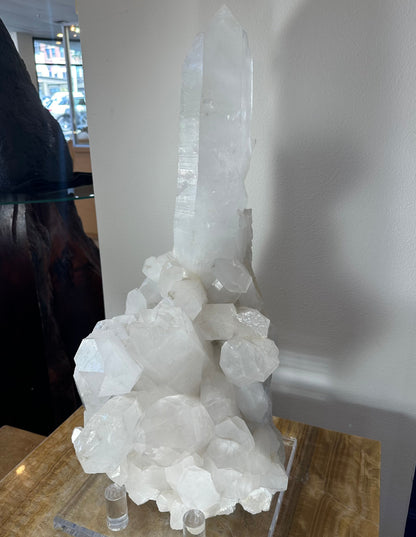 Quartz Cluster with XL Point